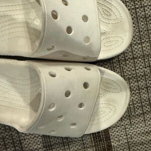 CROCS Classic White Slide Sandals
